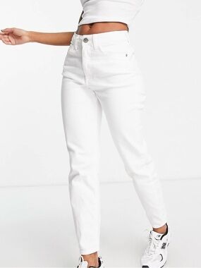 River Island High-Waist Sculpt Mom Jeans in White
